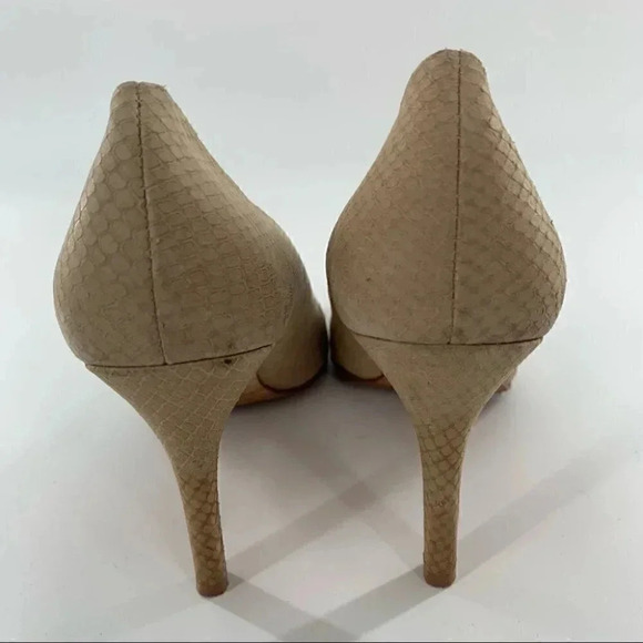 Ann Taylor womens heels size 7 beige leather snakeskin print almond toe career - Picture 3 of 9
